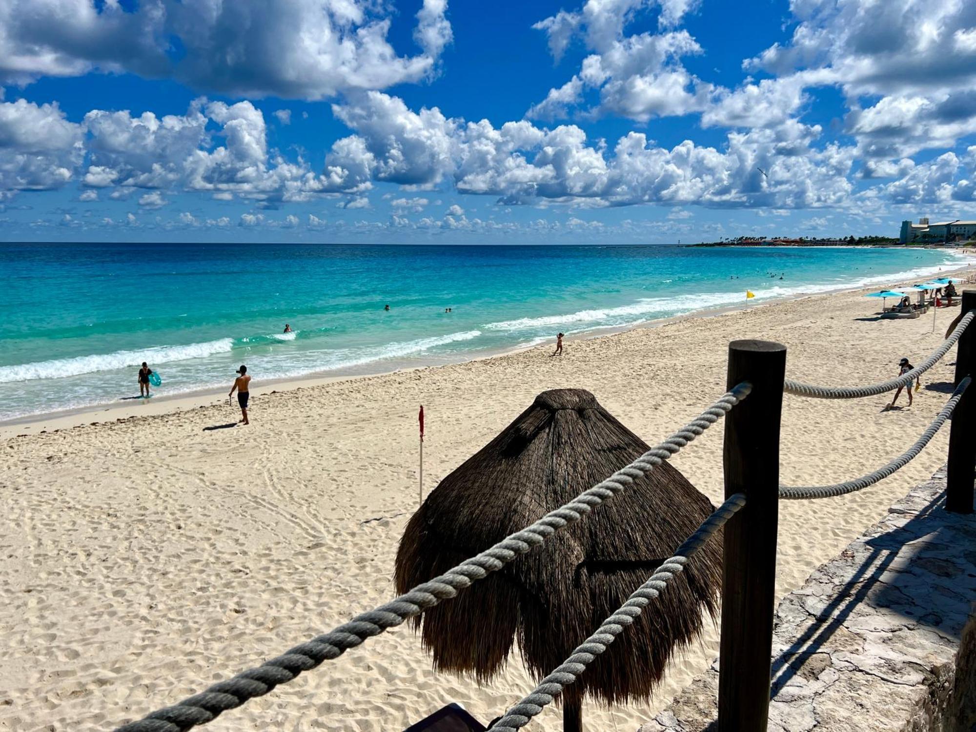 Beachside Apartments カンクン エクステリア 写真