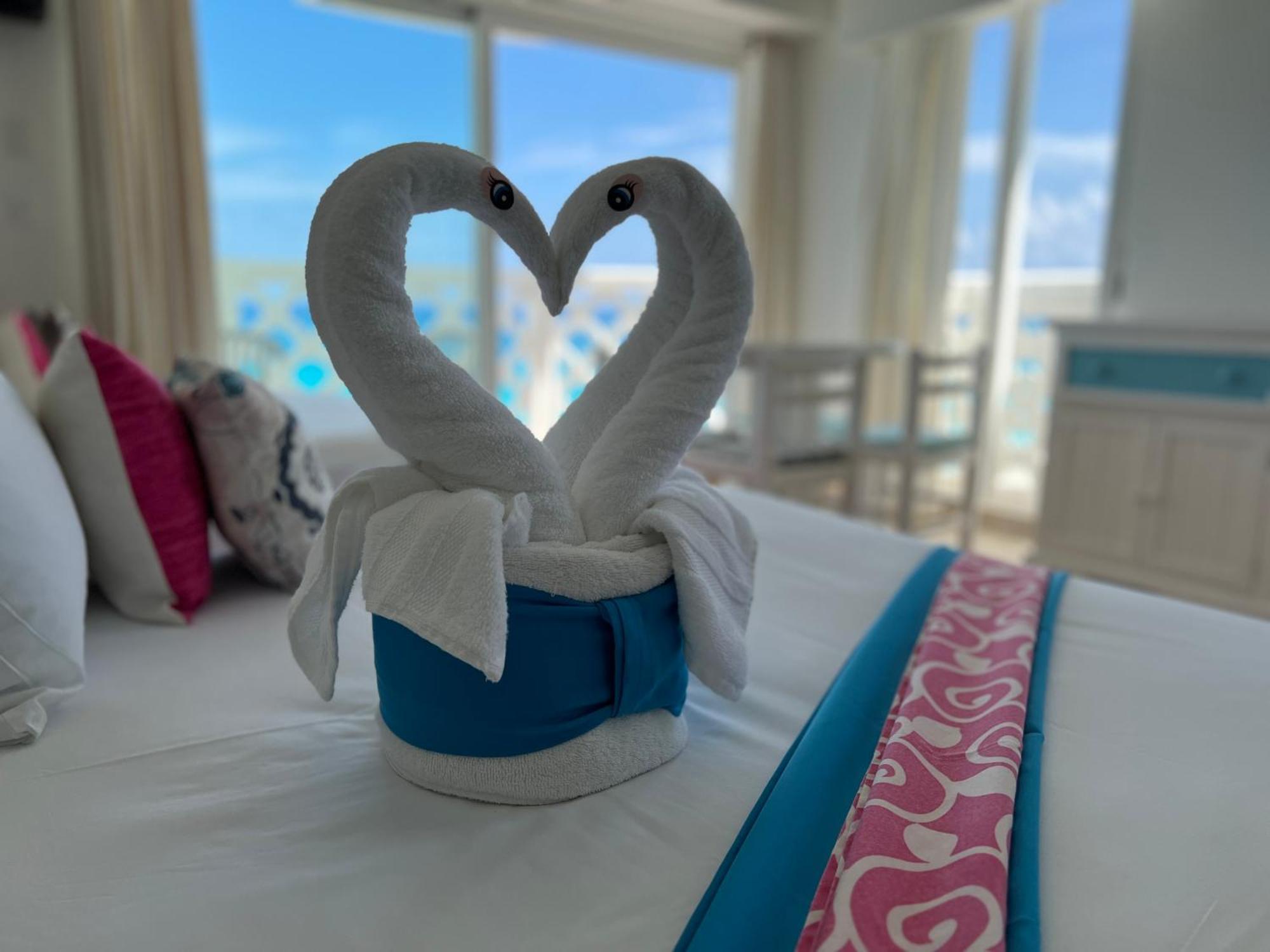 Beachside Apartments カンクン エクステリア 写真