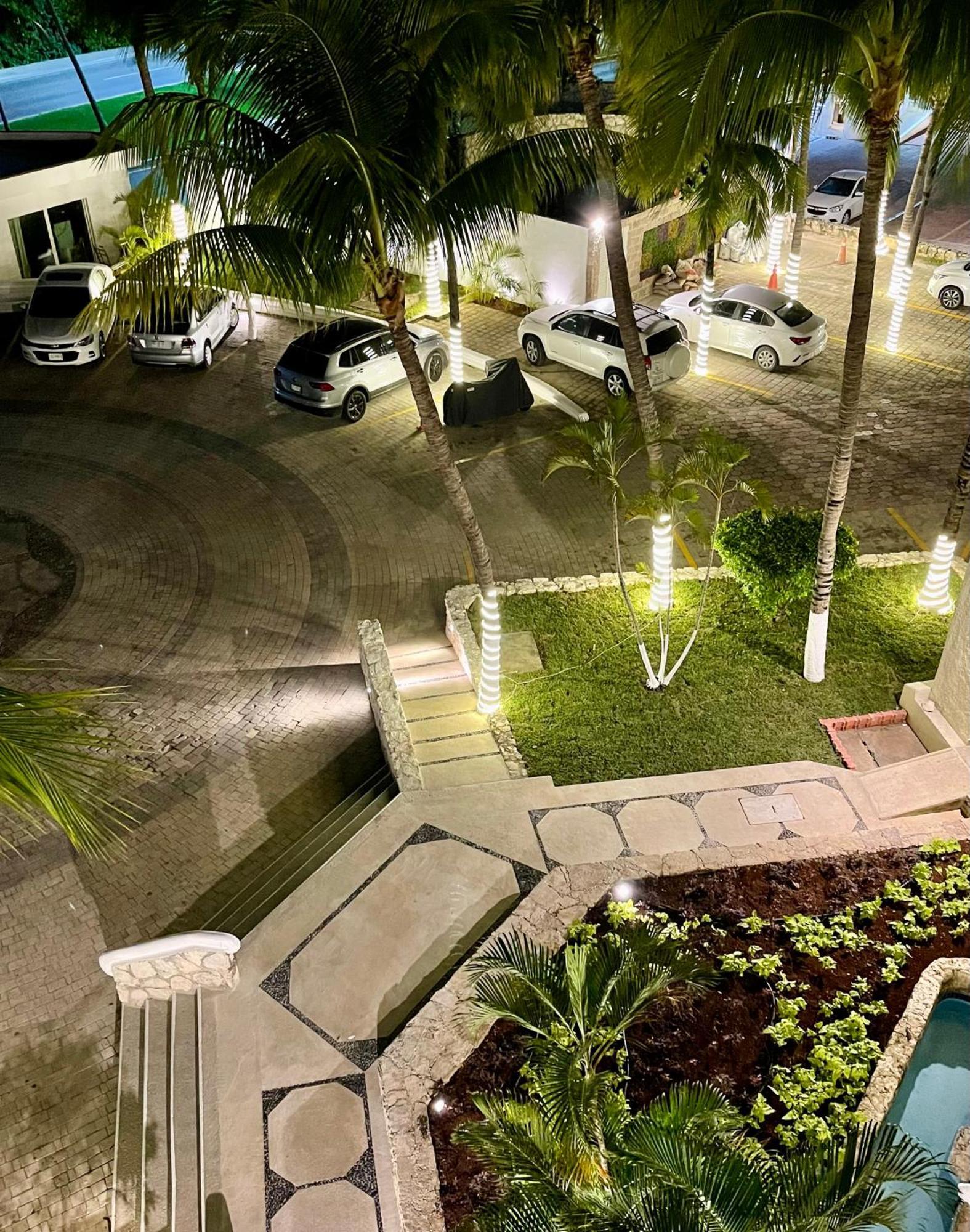 Beachside Apartments カンクン エクステリア 写真